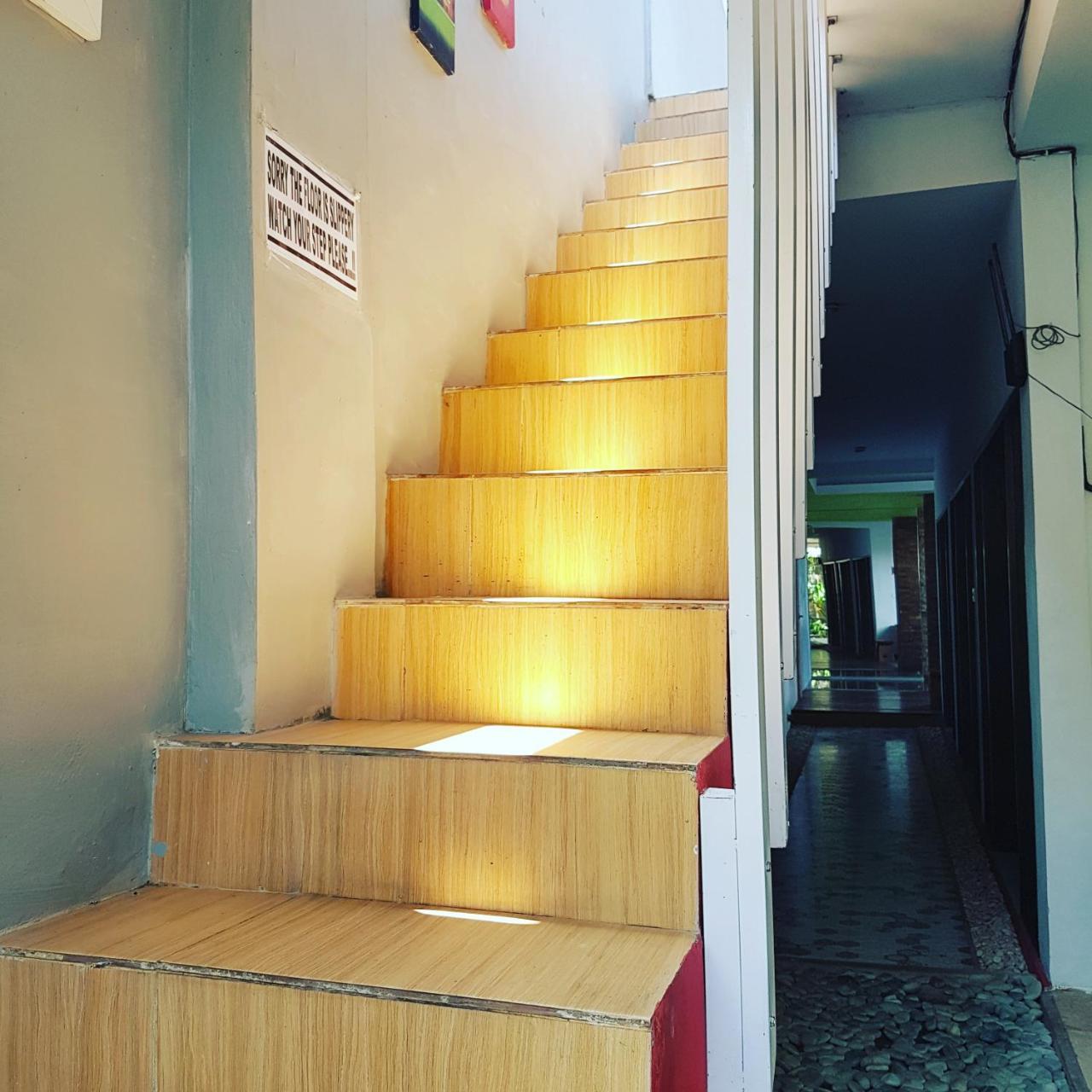 Valomia Guest House Denpasar Exterior foto