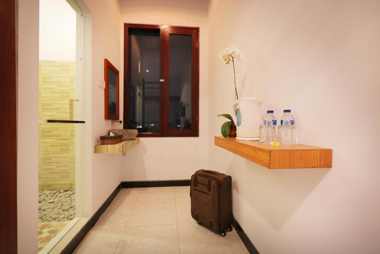 Valomia Guest House Denpasar Exterior foto